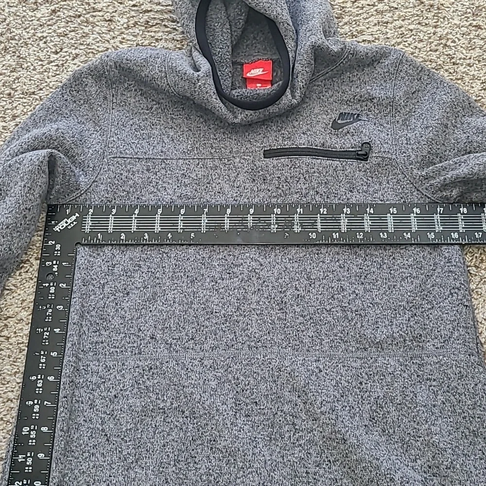 Nike Heather Gray Pullover Hoodie